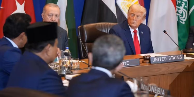 পশ্চিম তীরকে ইসরাইলে সংযুক্তির বিরোধিতায় ট্রাম্প