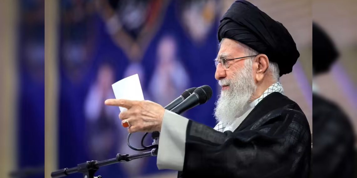 ইরানের সর্বোচ্চ নেতা খামেনি এখন কোথায়?