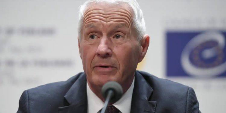 নরওয়ের সাবেক প্রধানমন্ত্রীর বিরুদ্ধে ‘গুরুতর’ অভিযোগ