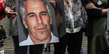 এপস্টিন  ছিলেন মোসাদের গুপ্তচর