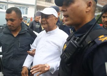 হাসপাতালে ভর্তি গ্রেপ্তার হওয়া নেপালের সাবেক প্রধানমন্ত্রী কেপি শর্মা অলি