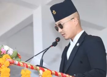 বিতর্কের মুখে নেপালের স্বরাষ্ট্রমন্ত্রীর পদত্যাগ