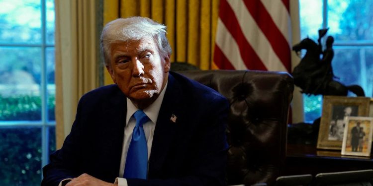 ভারত থেকে যুক্তরাষ্ট্রে মানুষ আসেন কেবল ‘সন্তান জন্ম’ দিতে: ট্রাম্প