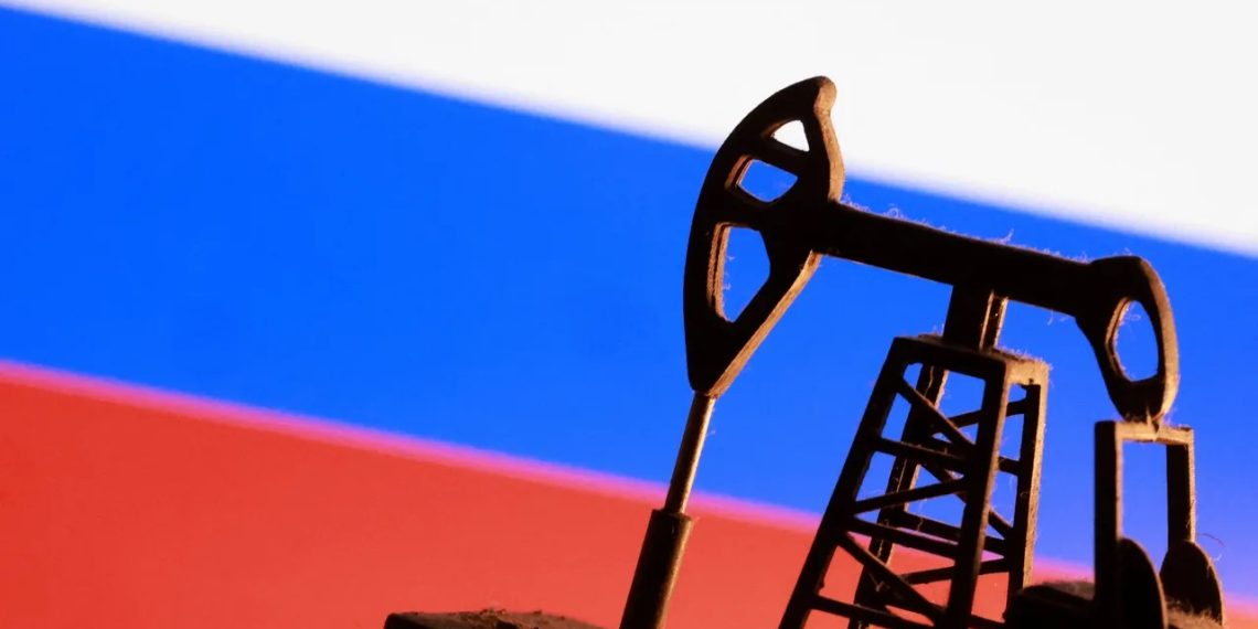 ইরান যুদ্ধের মধ্যে তেল বিক্রিতে রাশিয়ার আয় বেড়ে দ্বিগুণ