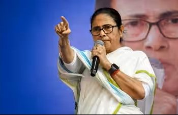 বদলে গেল মমতা বন্দ্যোপাধ্যায়ের দলের নাম